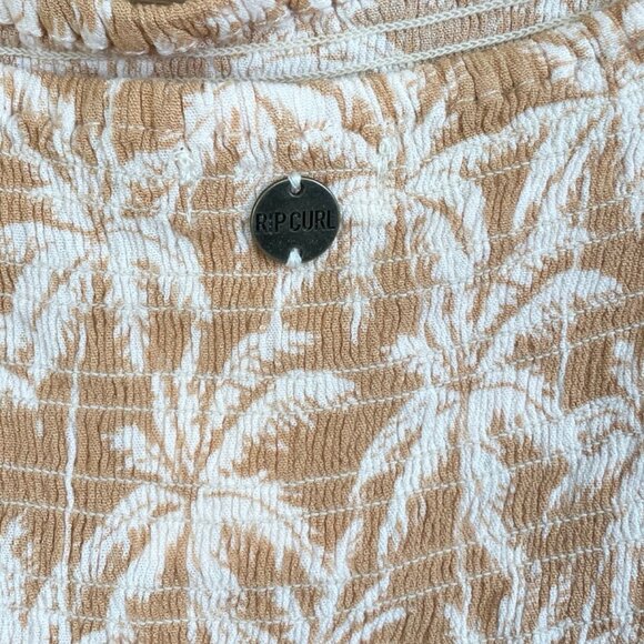 Rip Curl Outfit Set Size XL NEW Crop Top Mini Skirt Smocked Stretch Palm Tree - Picture 5 of 10